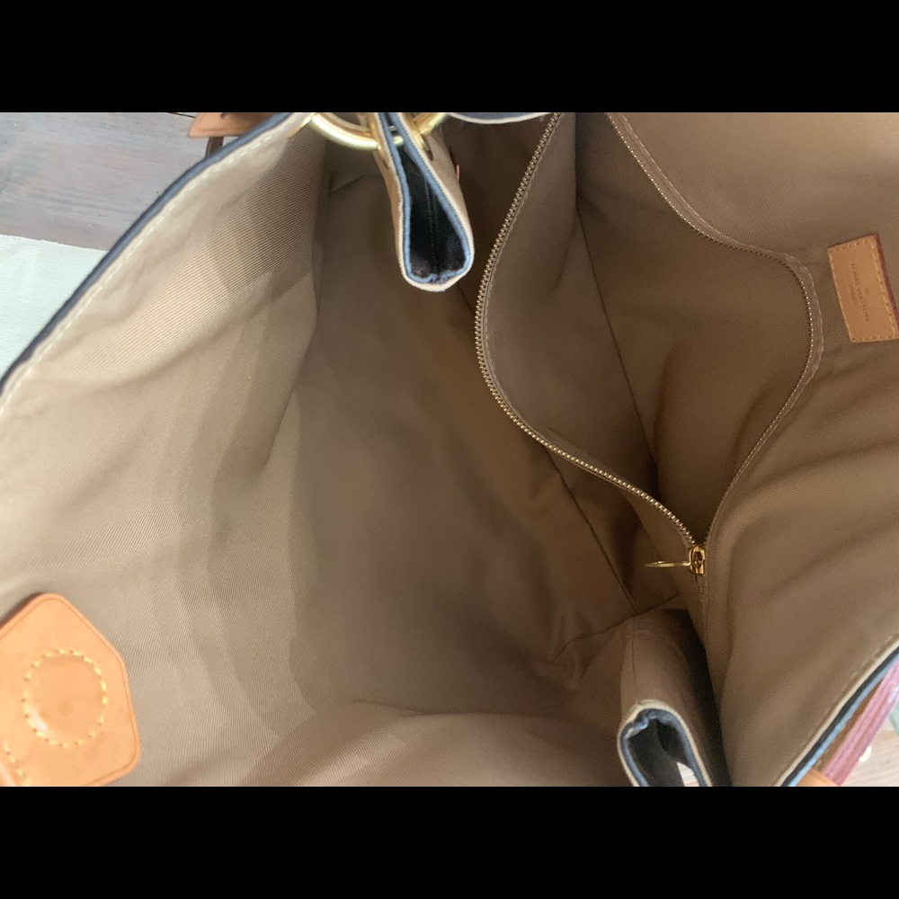 Louis Vuitton Graceful Mm - Picture 11 of 16